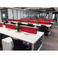 越秀智能辦公設(shè)備與藝梵家具 按需定制，引領(lǐng)智能辦公新未來(lái)